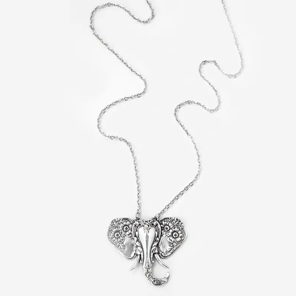 Elegant Elephant Pendant Necklace - Picture 5 of 6